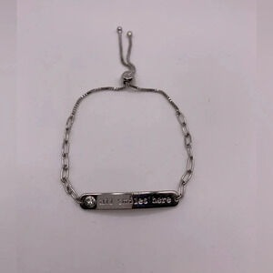 🖤#118 Silver tone “all smile here” adjustable  bracelet